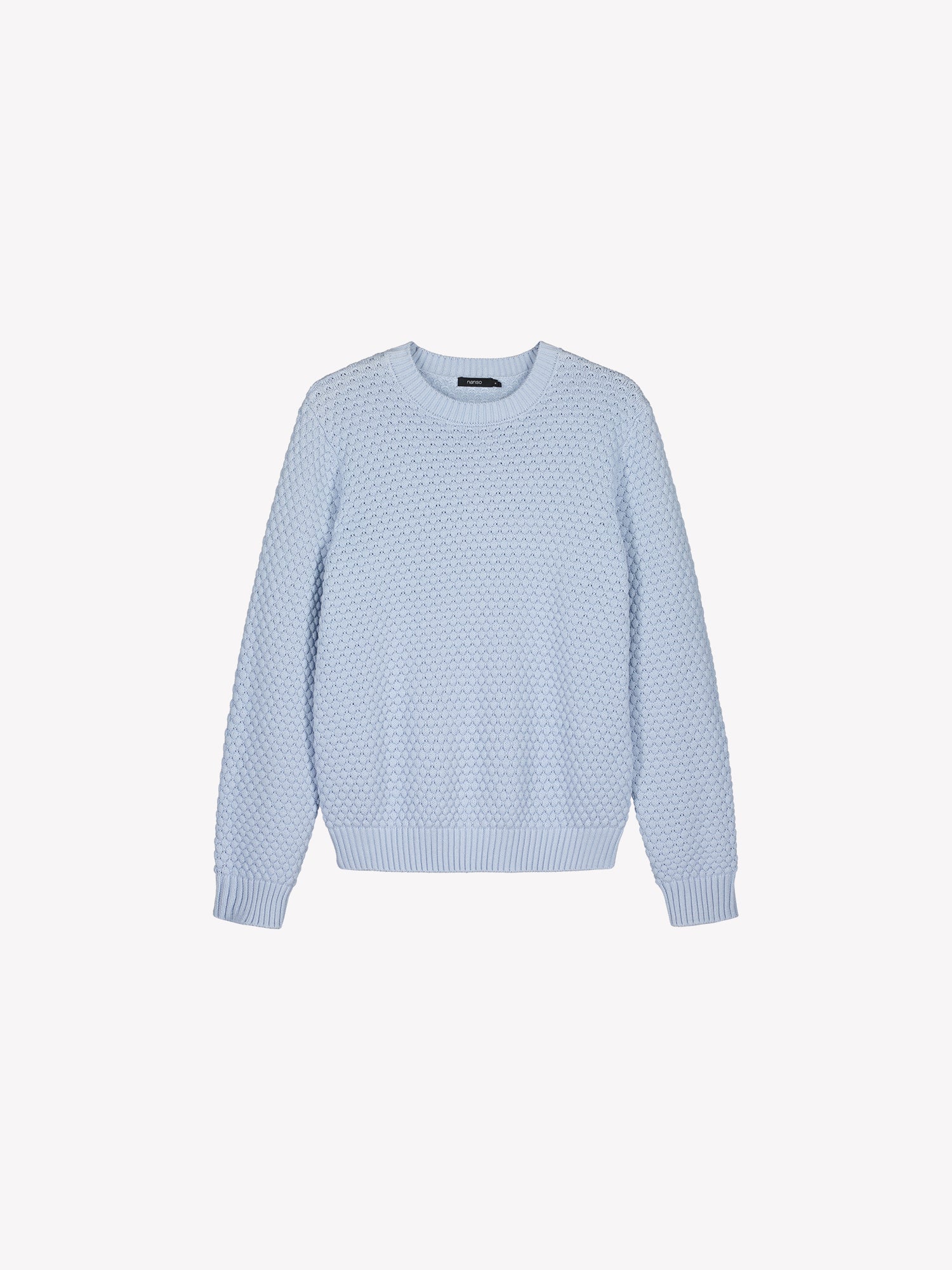 Nanson naisten kaunis vaalean sininen struktuuripintainen Kumpu-neulepusero tuotekuvassa edestä kuvattuna.