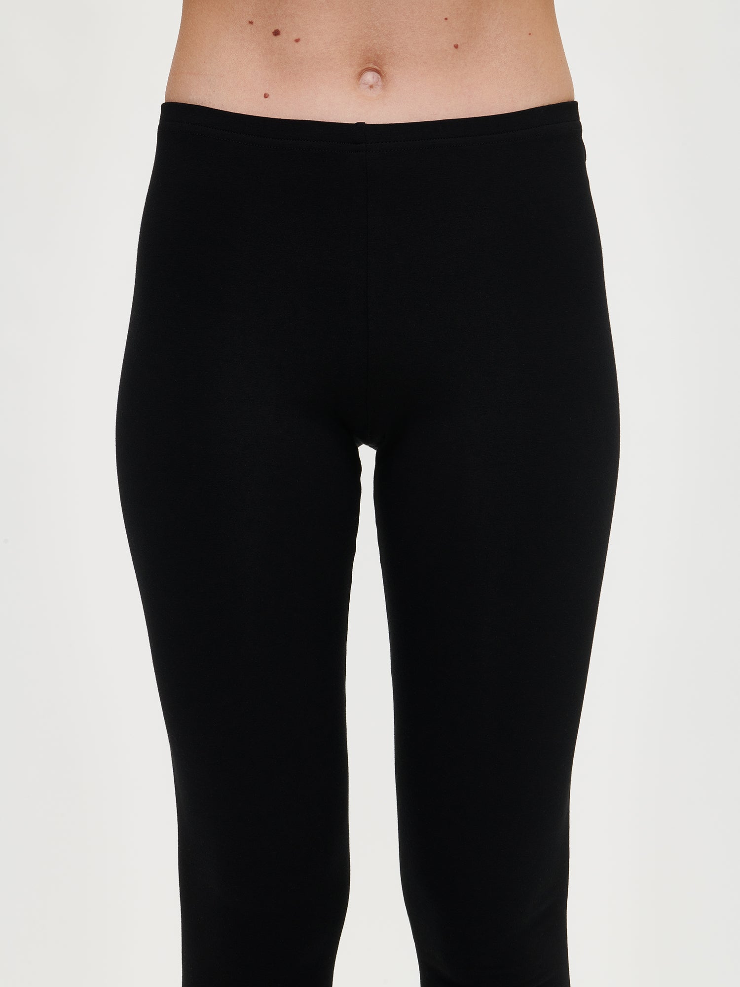 Nanson Naisten mustat Basic Soft -leggingsit