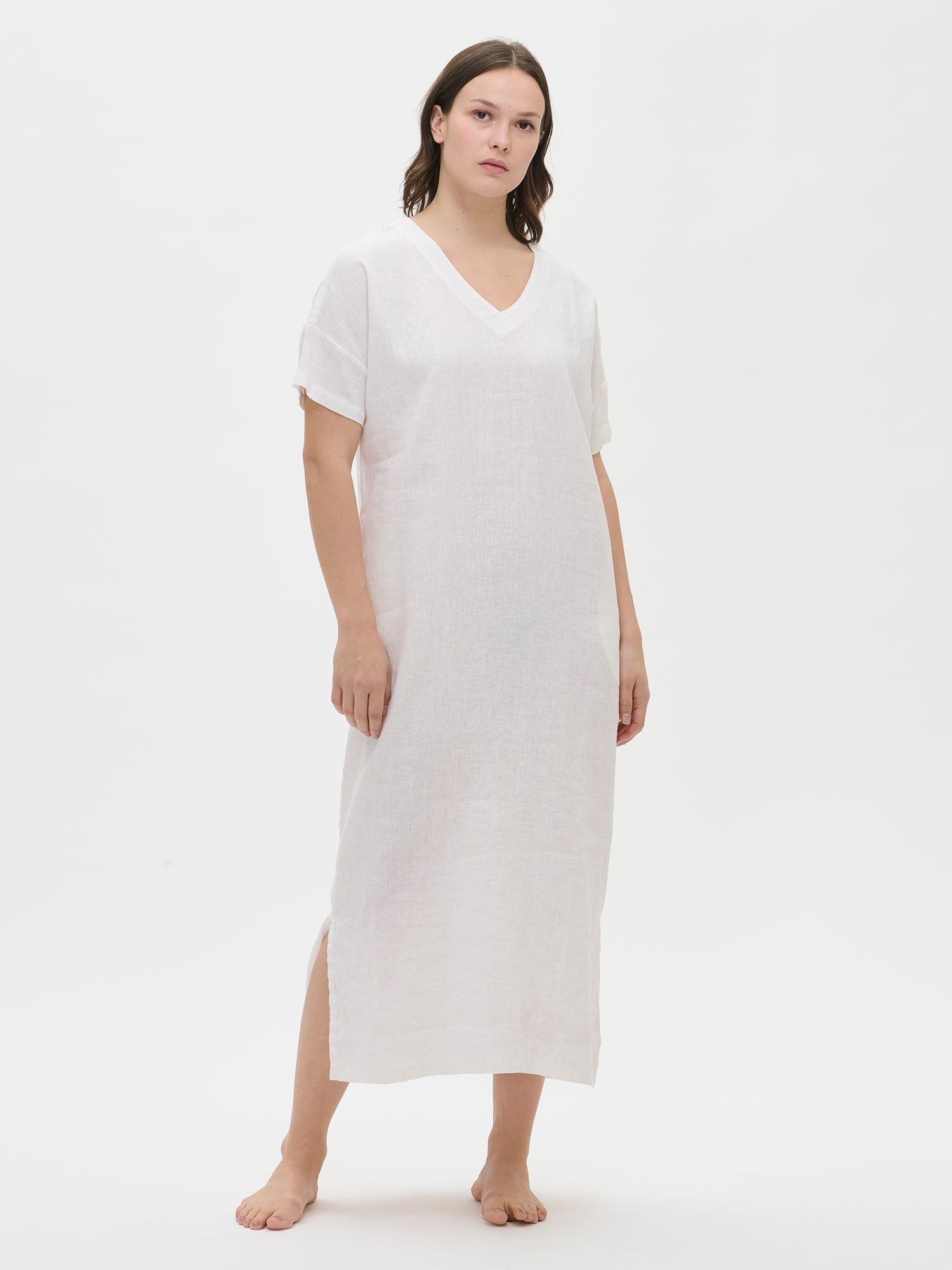 SARASTUS naisten rento pitkä pellavakaftaani - valkoinen