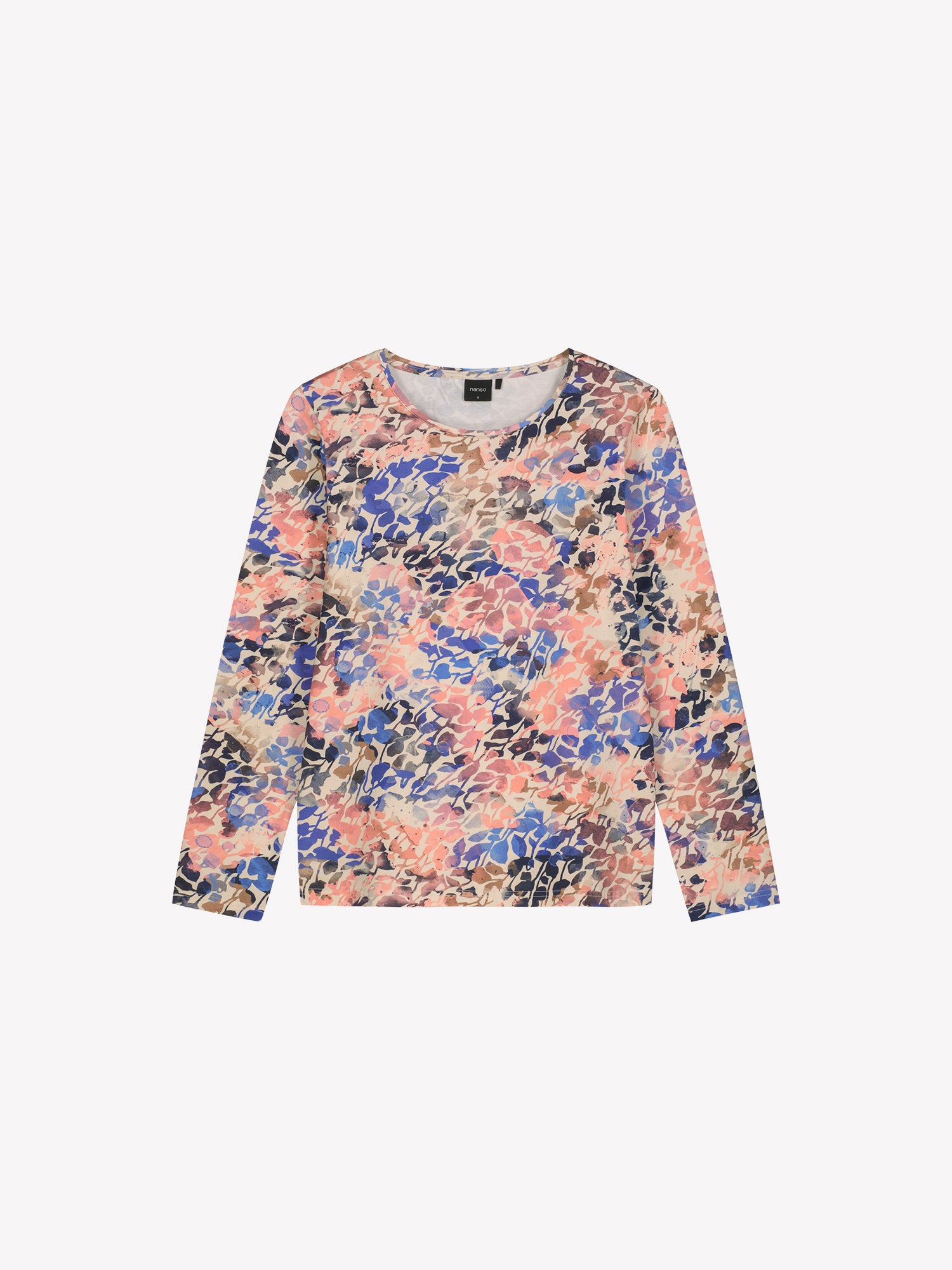 Naisten kaunis kuosillinen Sagitta-pusero. Suoralinjaisessa puserossa on tereellä viimeistelty pyöreä pääntie ja täyspitkät hihat. Tuotekuva edestä.