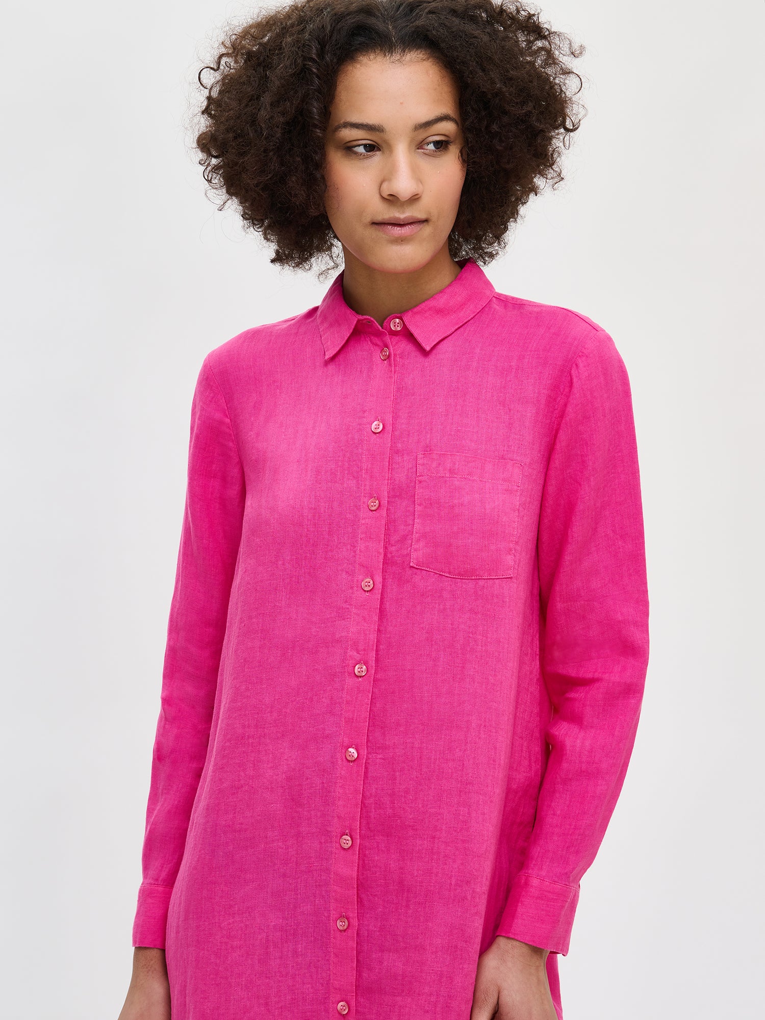 Nanson naisten rento pinkki Pellava-paitapuseromekko lähikuvassa
