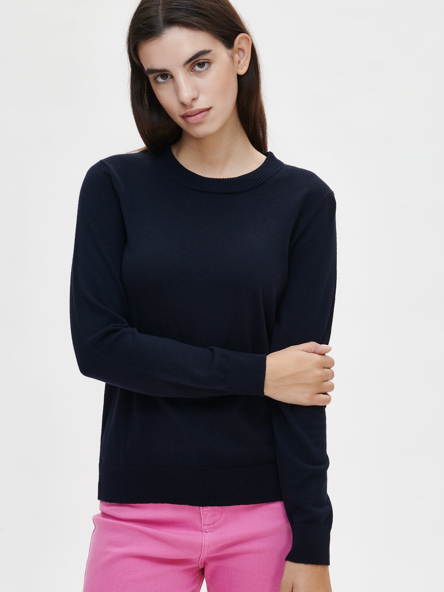 Nanson naisten yksinkertaisen tyylikäs tummansininen Villis-neulepusero.