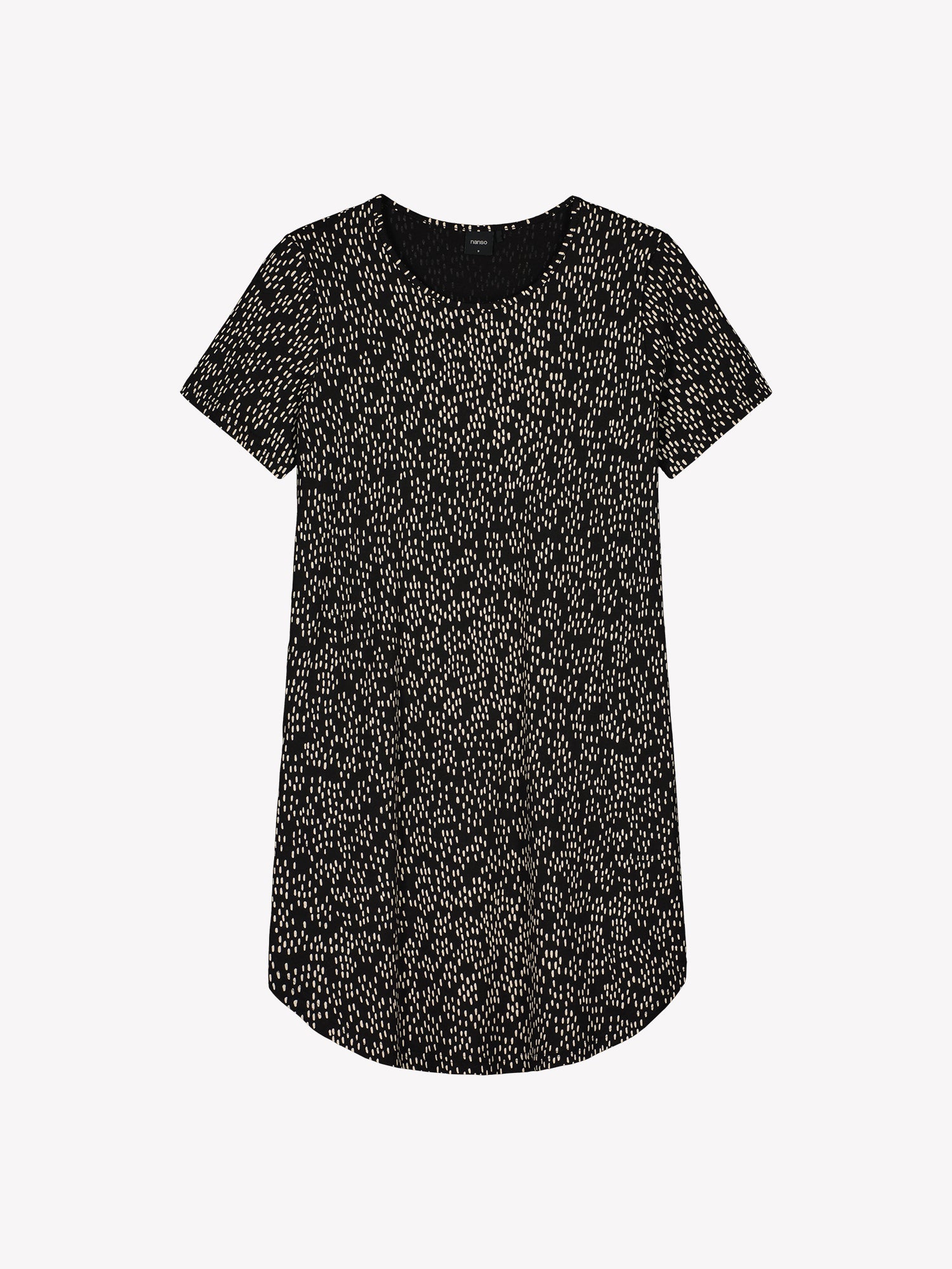 Nanson naisten lyhythihainen mukava Pilkkumeri-trikoomekko, jossa on tyylikäs kaksisävyinen kuosi, tuotekuvassa.