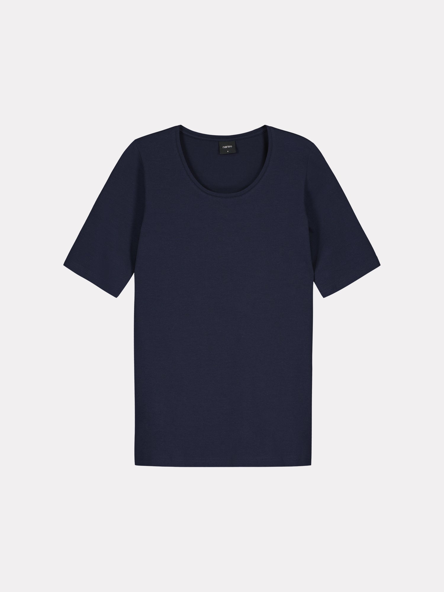 Nanson naisten klassisen tyylikäs tummansininen Basic t-paita pyöreällä pääntiellä.
