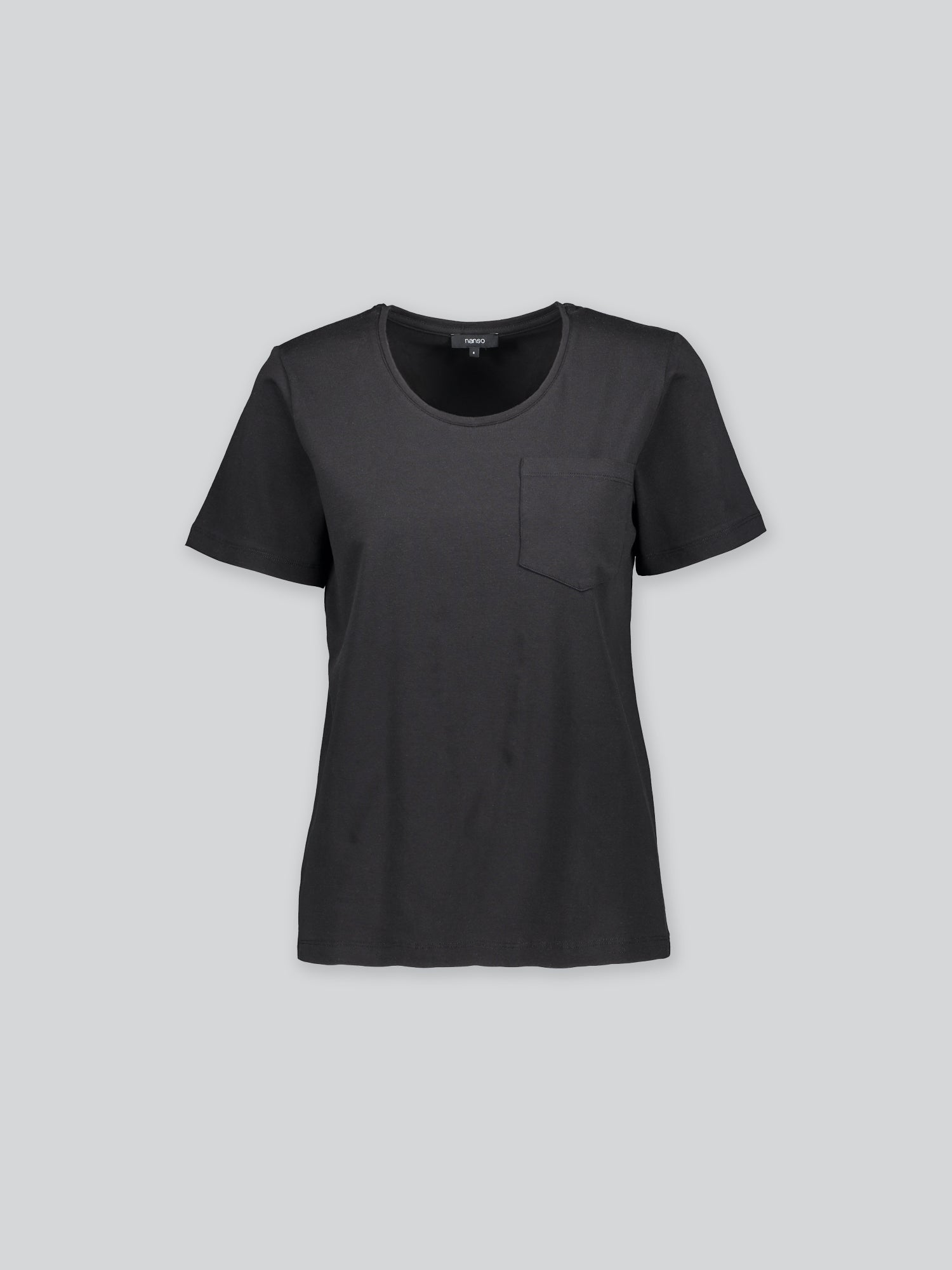 Naisten klassinen, musta Tasku t-paita pyöreällä pääntiellä.