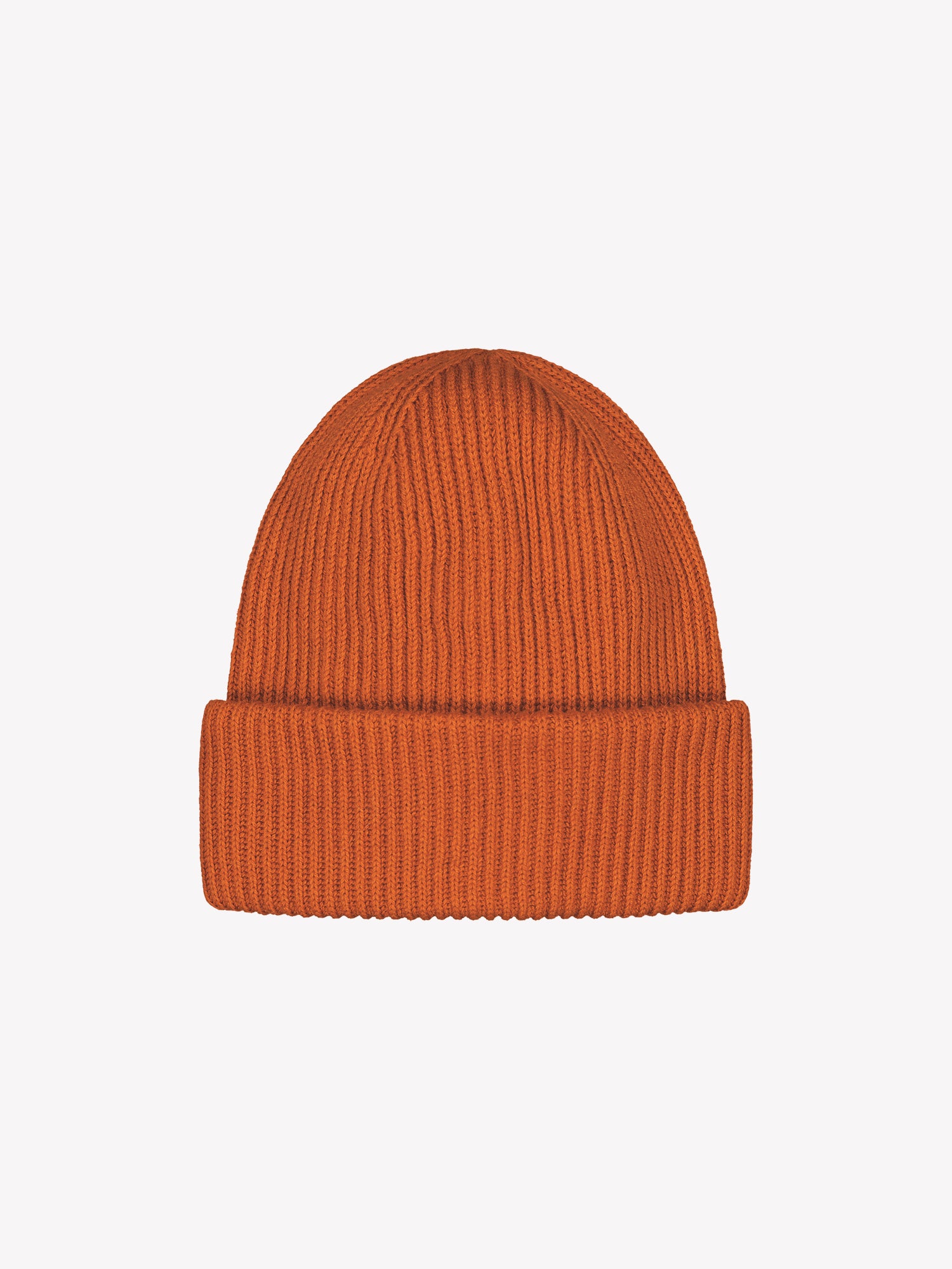 Naisten lämmin oranssin ruskea Utu-asustesetti sisältää upean Utu kaulurin sekä pipon. Niiden neulos on laadukasta, pehmeän ja miellyttävän tuntuista puuvilla-villa-sekoitetta. kuva 4