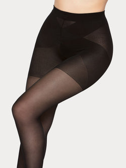 Voguen todella mukavat 40 denierin semi-matta sukkahousut, jotka on suunniteltu erityisesti plus size kokoisille naisille.